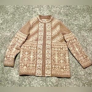 SOLD Vintage Pendleton Lambs Wool zip up, Petite M